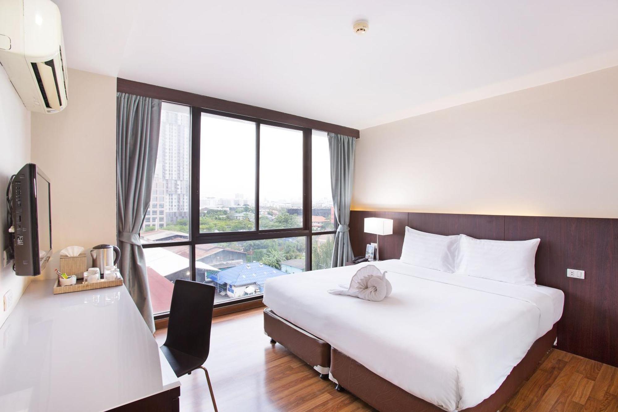 Mida Hotel Ngamwongwan - Sha Plus Nonthaburi Exterior foto